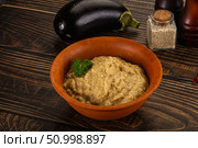 Eggplant dip - Mutabal with tahini paste. Стоковое фото, фотограф Андрей Старостин / Фотобанк Лори