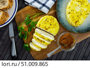 Delicious fried cottage cheese for breakfast. Bread and greens included. Стоковое фото, фотограф Яков Филимонов / Фотобанк Лори