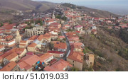 Roofs of houses top view in Sighnaghi. Georgia. Стоковое видео, видеограф Яков Филимонов / Фотобанк Лори