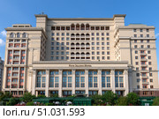 Отель Four Seasons Hotel Moscow, улица Охотный Ряд, 2, Москва. Редакционное фото, фотограф Pukhov K / Фотобанк Лори