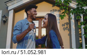 Joyful Moments Shared: A Couple Celebrating Their New Chapter with Laughter and Keys in Hand, Reflecting Happiness and Connection in a Beautiful Setting. Стоковое AI-видео, аниматор Владимир Федоров / Фотобанк Лори