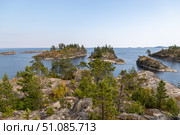 Ладожское озеро: шхеры, острова. Карелия, Россия. Стоковое фото, фотограф Денис Глагазин / Фотобанк Лори