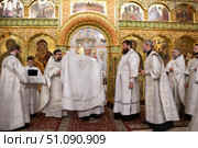 Священническая хиротония в Троицком соборе города Реутов. Редакционное фото, фотограф Дмитрий Неумоин / Фотобанк Лори