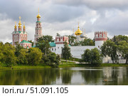 Новодевичий монастырь в Москве. Стоковое фото, фотограф Сергей Дрозд / Фотобанк Лори