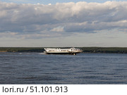 Пассажирское судно на подводных крыльях Метеор, Геннадий Куклев. Редакционное фото, фотограф Илья Лернер / Фотобанк Лори
