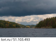 Lake Ladoga near the village Lumivaara on a sunny autumn day, Ladoga skerries, Lakhdenpokhya, Republic of Karelia, Russia. Стоковое фото, фотограф Ula Ulachka / Фотобанк Лори
