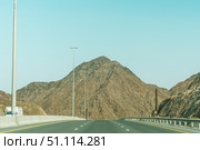 Highway desert mountains. Стоковое фото, фотограф Feruza Tashmetova / Фотобанк Лори