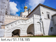Ростовский Кремль, церковь Спаса на Сенях, Ростов Великий, Ярославская область. Стоковое фото, фотограф Baturina Yuliya / Фотобанк Лори
