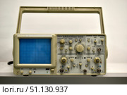 An old oscilloscope. Electronic devices. Voltage meter. An old electronic device. Стоковое фото, фотограф Valeriy Lushchikov / Фотобанк Лори