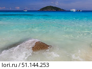 Beach on the Similan Islands on a sunny day. Стоковое фото, фотограф Емельянов Евгений Викторович / Фотобанк Лори