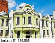 Жилой дом Абрикосовых (фрагмент здания). Малая Красносельская улица, дом 7, стр. 31. Москва. Редакционное фото, фотограф E. O. / Фотобанк Лори