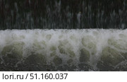 Падающая вода реки Пехорка. Стоковое видео, видеограф Дмитрий Неумоин / Фотобанк Лори