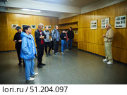 Arkhyz, Russia. - October 6, 2025: Scientific lecture from the leading engineer Viktor Mikhailovich Kravchenko at the Astrophysical Observatory, Arkhyz. Редакционное фото, фотограф Наталия Кирсанова / Фотобанк Лори