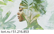 Indigenous female double exposure concept with nature leaves, suitable for background. Стоковое AI-видео, аниматор Анастасия Золотницкая / Фотобанк Лори