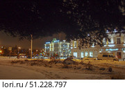 View of the winter street of the Omsk city (2018 год). Редакционное фото, фотограф Александр Карпенко / Фотобанк Лори