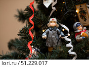 Christmas decorations. Soviet Christmas tree. Old retro cotton wool Christmas tree toy. 1930s. Стоковое фото, фотограф Photojuli / Фотобанк Лори
