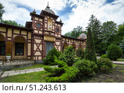 Cityscape of beautiful old half-timbered building of the Institute of Mechanotherapy (2023 год). Стоковое фото, фотограф Юлия Белоусова / Фотобанк Лори