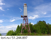 Заброшенный маяк на Ивановском острове. Онежское озеро, Карелия (2021 год). Стоковое фото, фотограф Алексей Иванов / Фотобанк Лори