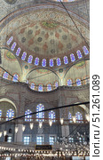 Sultan Ahmet Camii - Blue Mosque in Istanbul Istanbul Ottoman Gazi Ahmet Pasa Mosque Interior Dome Inside of cupols of Sultanahmet mosque in Istanbul Interior Dome Detail From Sultan Ahmet Mosque, Istanbul, Turkey. Стоковое фото, фотограф Zita Khasanova / Фотобанк Лори