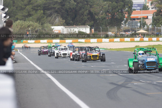 11-20-2022 PORTUGAL, LISBON: Caterham festival - racing karts driving on the track. Редакционное фото, фотограф Константин Шишкин / Фотобанк Лори