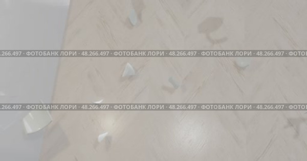 3d render of a broken cup in to small fragments, breaking animation in slow motion. Стоковая анимация, аниматор Сергей Чубаров / Фотобанк Лори