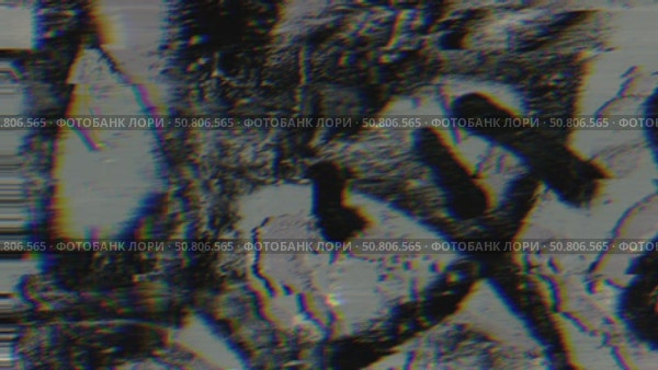 4k loop animation of Grunge Black and White Urban Glitch Art with 80s Retro Vibe. Стоковое видео, видеограф Александра Конопля / Фотобанк Лори