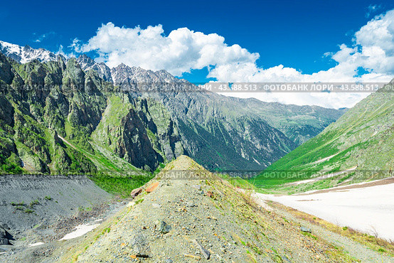 A picturesque view from the basin of the Skazsky glacier to the Tsey gorge. The North Caucasus. Russia. Стоковое фото, фотограф Константин Лабунский / Фотобанк Лори