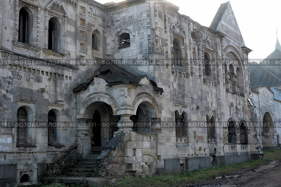 Abandoned building of Feodorovsky gorodok in Tsarskoe Selo , suburb of St.Petersburg, Russia. (2013 год). Стоковое фото, фотограф Анна Кривицкая / Фотобанк Лори