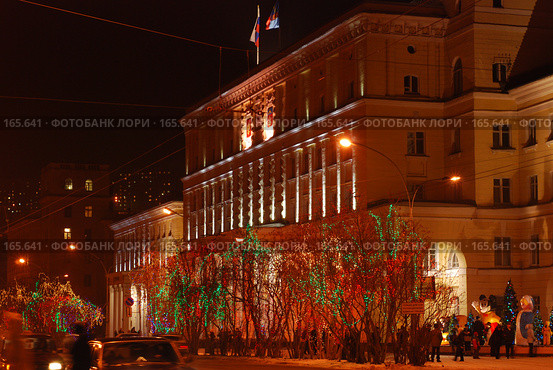 Администрация города Мурманска в новогоднюю ночь (2008 год). Стоковое фото, фотограф Игорь Осадчий / Фотобанк Лори