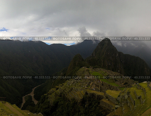 Aerial Panoramic view to Machu Picchu archaeological site and Huayna Picchu mountain , Cuzco, Peru (2018 год). Стоковое фото, фотограф Сергей Майоров / Фотобанк Лори