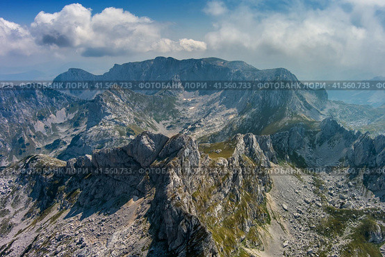 Aerial view of mountains in Durmitor. Стоковое фото, фотограф Михаил Коханчиков / Фотобанк Лори