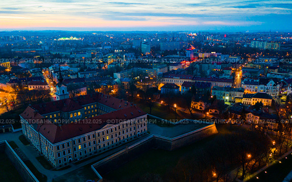 Aerial view of Rzeszow cityscape with castle at twilight. Стоковое фото, фотограф Яков Филимонов / Фотобанк Лори