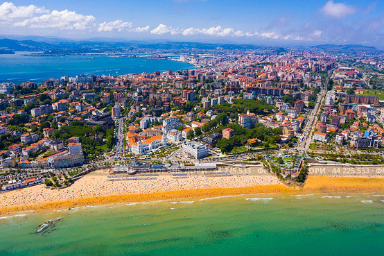 Aerial view of Santander, Spain. Стоковое фото, фотограф Яков Филимонов / Фотобанк Лори
