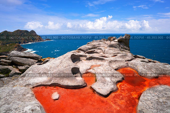 Alto do Principe high view point in Islas Cies islands of Vigo at Spain. Стоковое фото, агентство Ingram Publishing / Фотобанк Лори