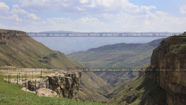 Amazing landscape with Hunzakh Canyon in the Republic of Dagestan, Russia. Стоковое видео, видеограф Алексей Кузнецов / Фотобанк Лори