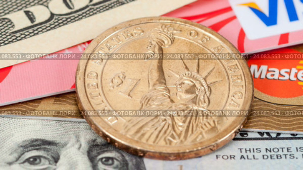 Animation photo of VISA and Mastercard credit card with american dollars (2016 год). Редакционное видео, видеограф FotograFF / Фотобанк Лори