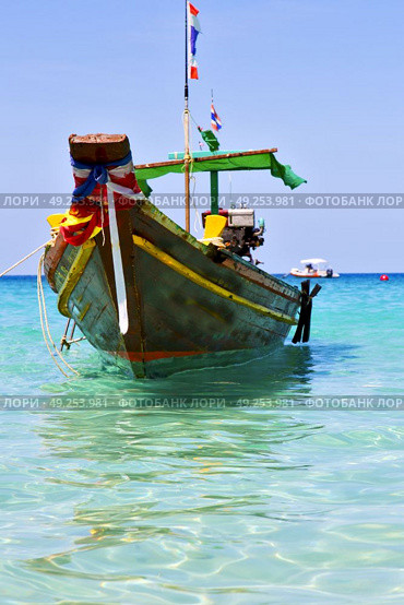 asia in the  kho tao bay isle white  beach    rocks house boat   thailand  and south china sea anchor. Стоковое фото, агентство Ingram Publishing / Фотобанк Лори