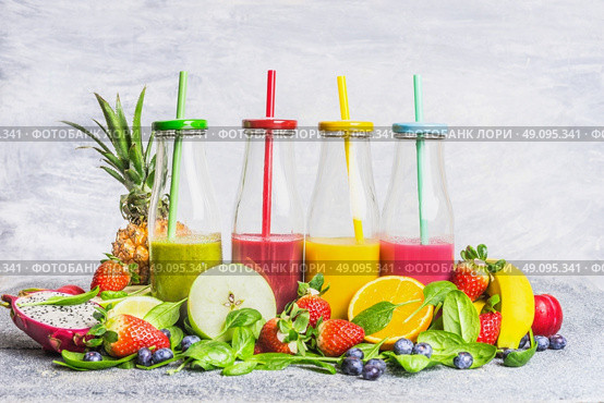 Assortment of smoothie with ingredients for blending, side view. Health or detox  diet food concept. Стоковое фото, агентство Ingram Publishing / Фотобанк Лори