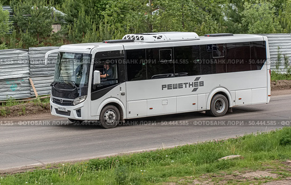 Автобус Паз 320455 04 вектор некст. Редакционное фото, фотограф Анатолий Володин / Фотобанк Лори