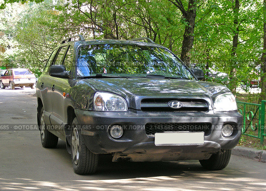 Автомобиль «Хёндэ» (Hyundai), Корея (2010 год). Редакционное фото, фотограф lana1501 / Фотобанк Лори