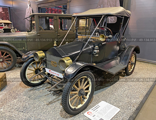 Автомобиль Metz Model 22 ("Мец", модель 22), 1914 г. Автомузей "Автомобили мира", Москва (2023 год). Редакционное фото, фотограф Мария Кылосова / Фотобанк Лори