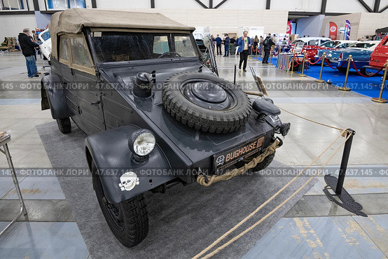 Автомобиль Volkswagen Typ 82 (Kubelwagen)  на выставка ретро транспорта "Олдтаймер-Галерея-2025". Санкт-Петербург. Редакционное фото, фотограф Виктор Карасев / Фотобанк Лори
