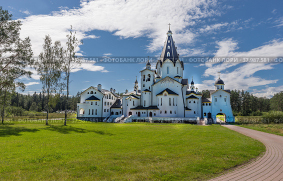 Back view. Holy-Vladimir Skete.Valaam Transfiguration Monastery. Стоковое фото, фотограф Михаил Аккуратoв / Фотобанк Лори