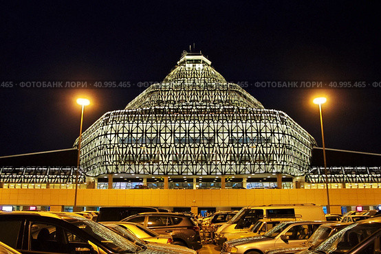 Baku, Azerbaijan - 12 Jul 2013. Baku airport at night, Azerbaijan. Редакционное фото, фотограф Сергей Стрелков / Фотобанк Лори