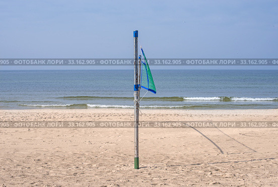 beach volleyball,field on the beach of the baltic sea. Стоковое фото, фотограф Hans-Joachim Schneider / Smarterpix / Фотобанк Лори