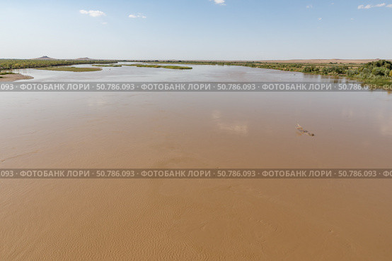 Beautiful landscape of the Amu Darya River near Kipchak village in Karakalpakstan Uzbekistan. Стоковое фото, фотограф Михаил Пряхин / Фотобанк Лори