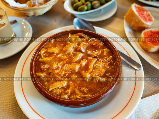 Beef tripe served with sauce in bowl. Стоковое фото, фотограф Яков Филимонов / Фотобанк Лори