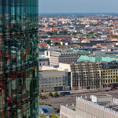Берлин, небоскреб, Германия (2012 год). Редакционное фото, фотограф Светлана Самаркина / Фотобанк Лори