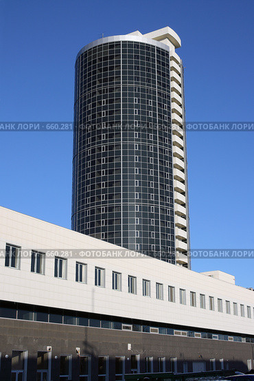 Бизнес-центр "Кэпитал". Пермь (2009 год). Редакционное фото, фотограф Анатолий Косолапов / Фотобанк Лори