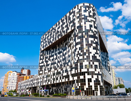 Бизнес-центр "Линкор". Улица Авиаконструктора Микояна, дом 12. Москва. Россия (2021 год). Редакционное фото, фотограф E. O. / Фотобанк Лори